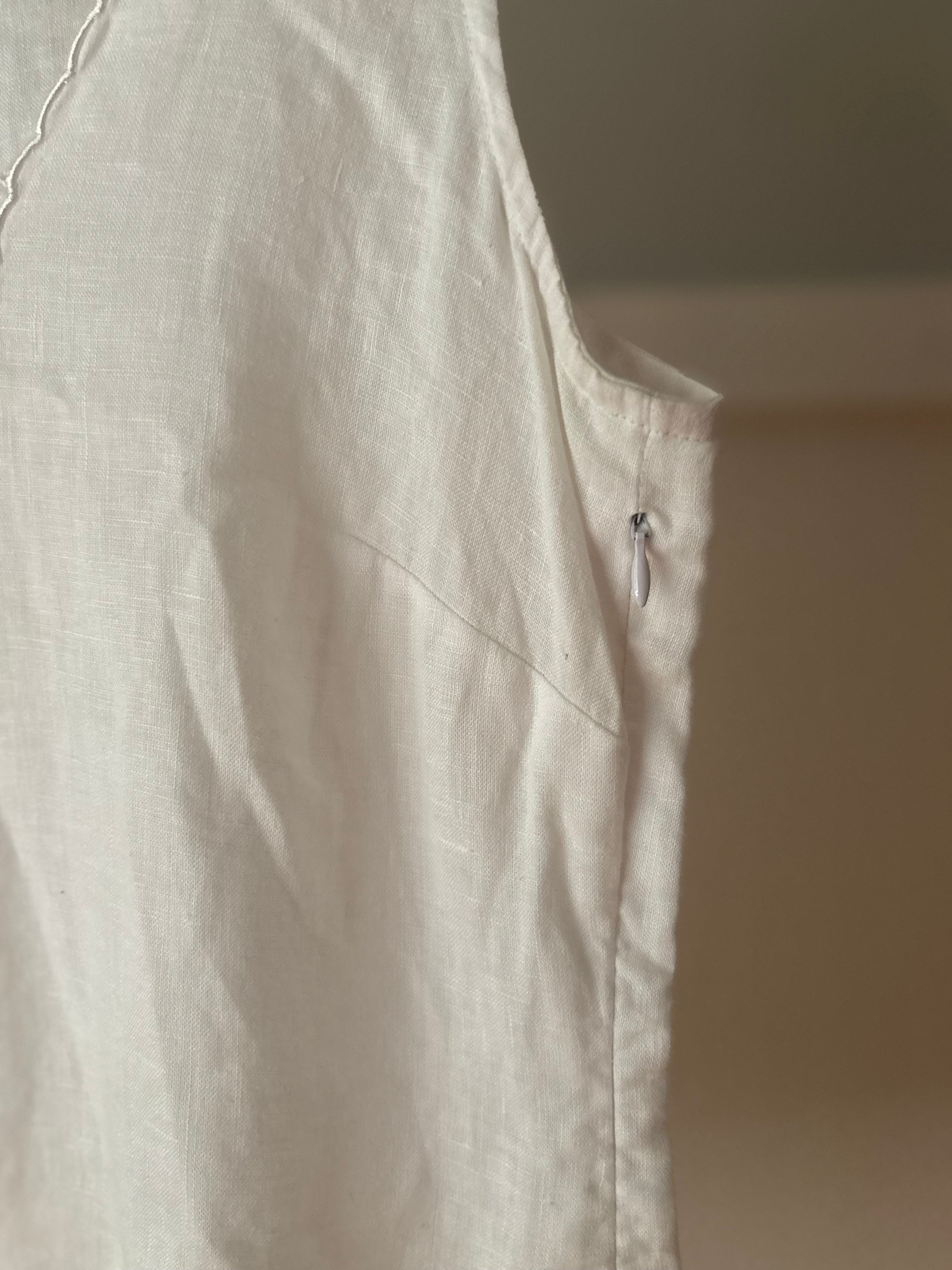 Y2K White Linen Top with Embroidery