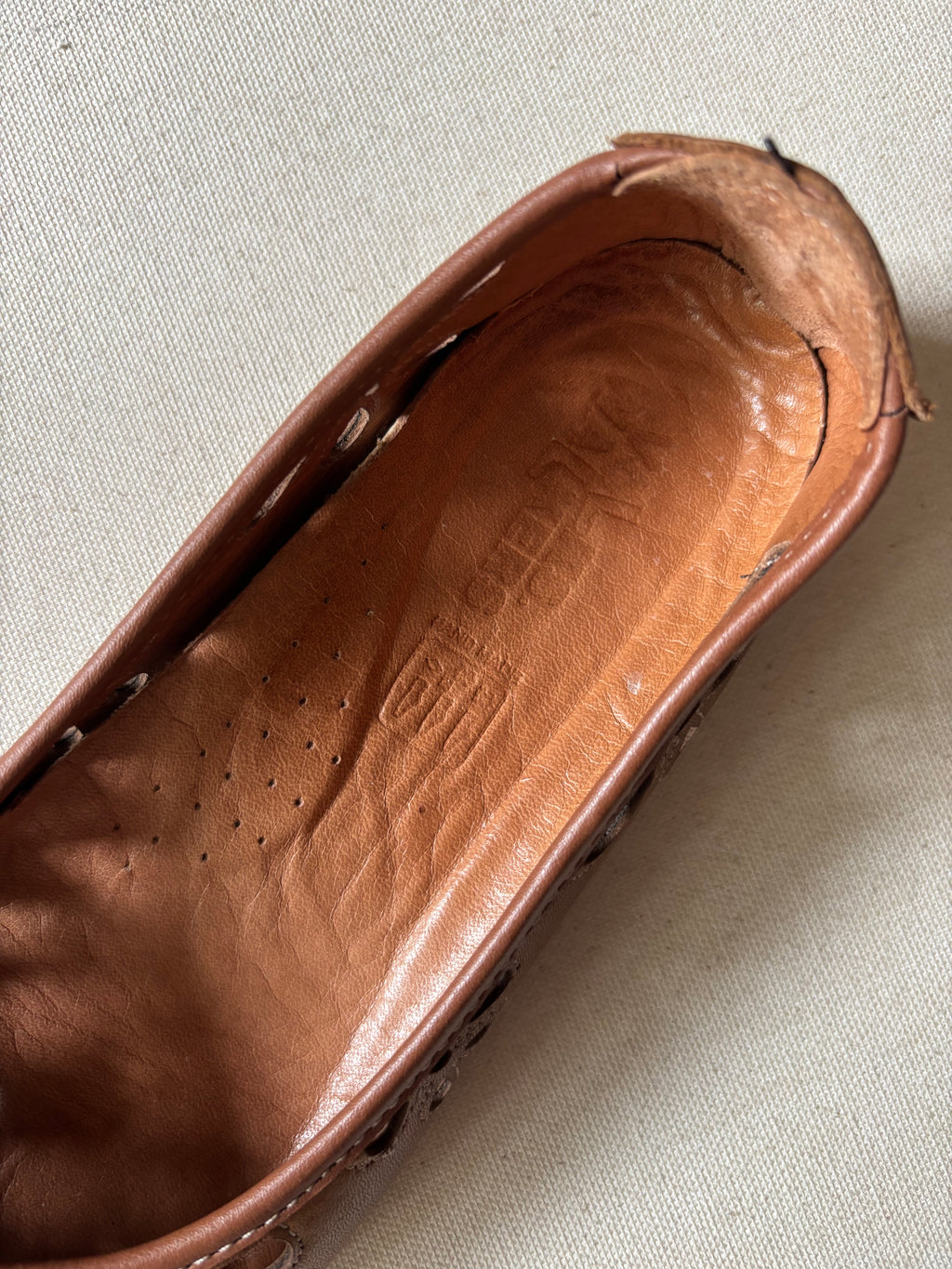 Leather Floral Volks Walkers Flats sz 8.5