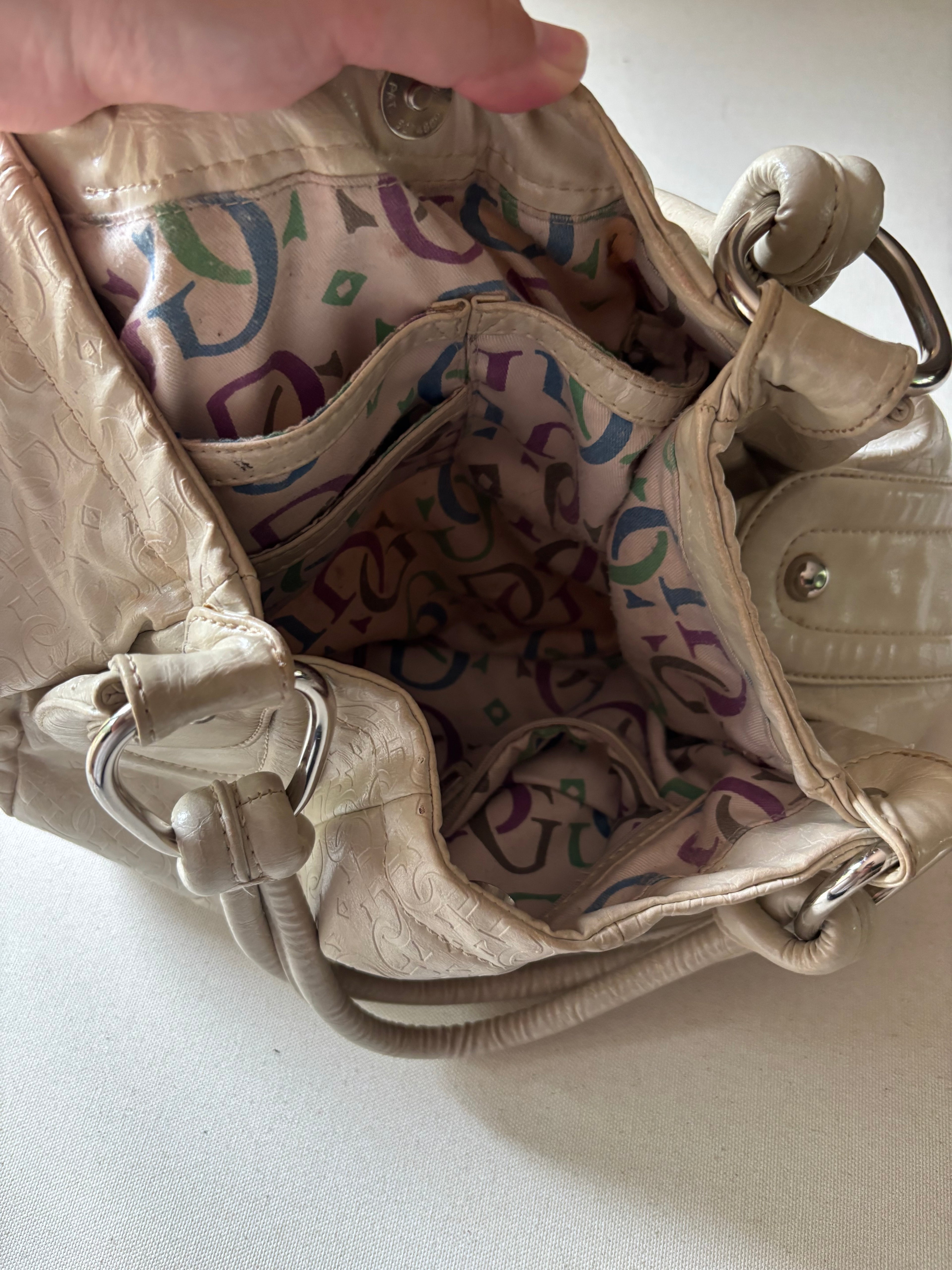 Y2K Cream Leather Slouchy Guess Bag