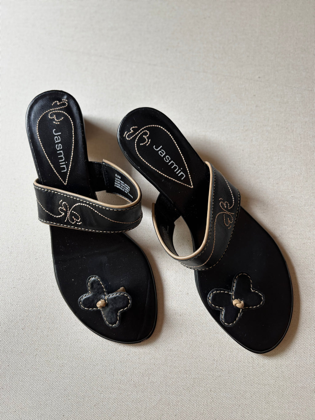 Y2K Butterfly Toe Leather Heel Sandals with Embroidery