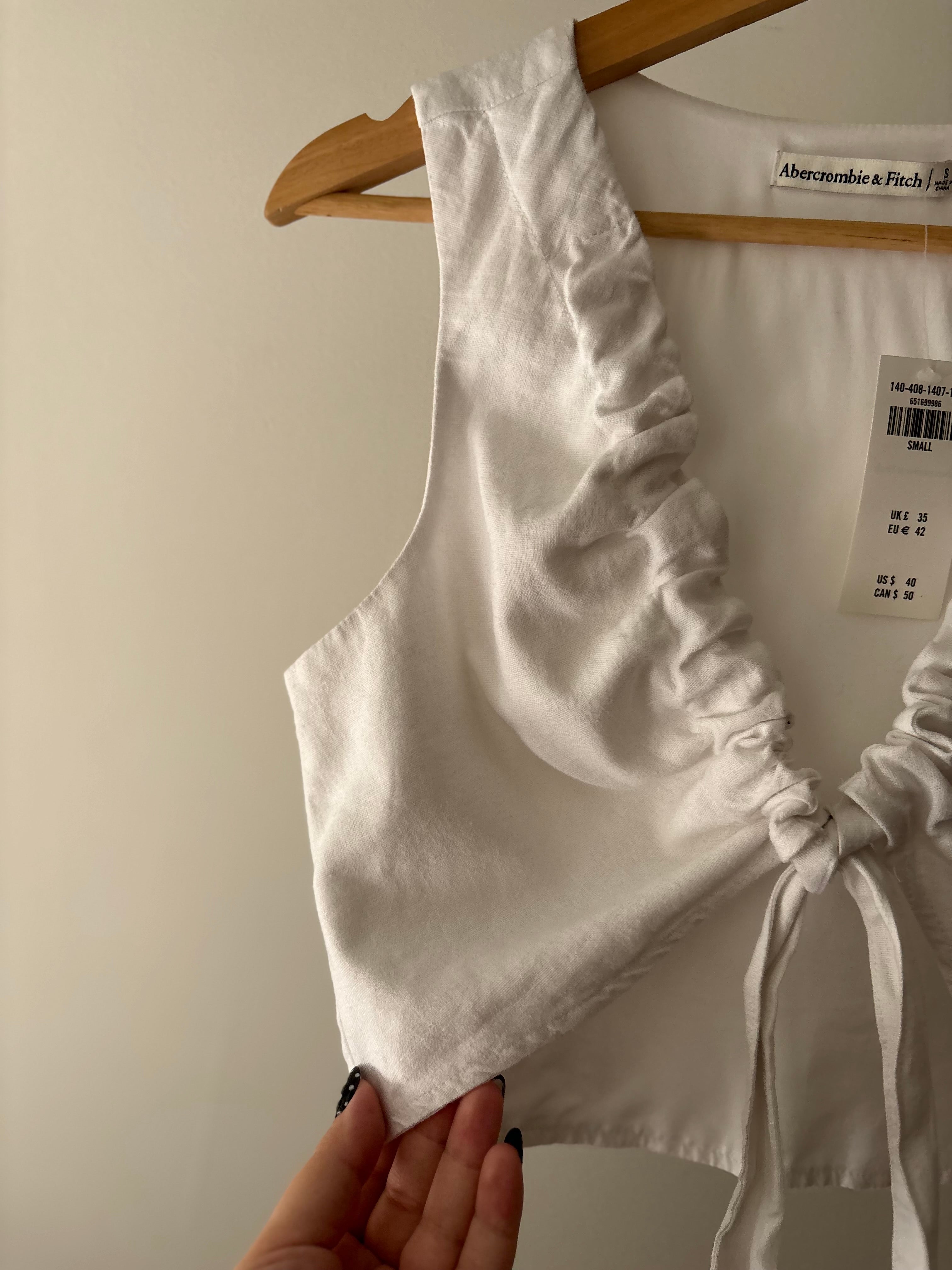 White Linen Ruffled Crop Top (NWT)