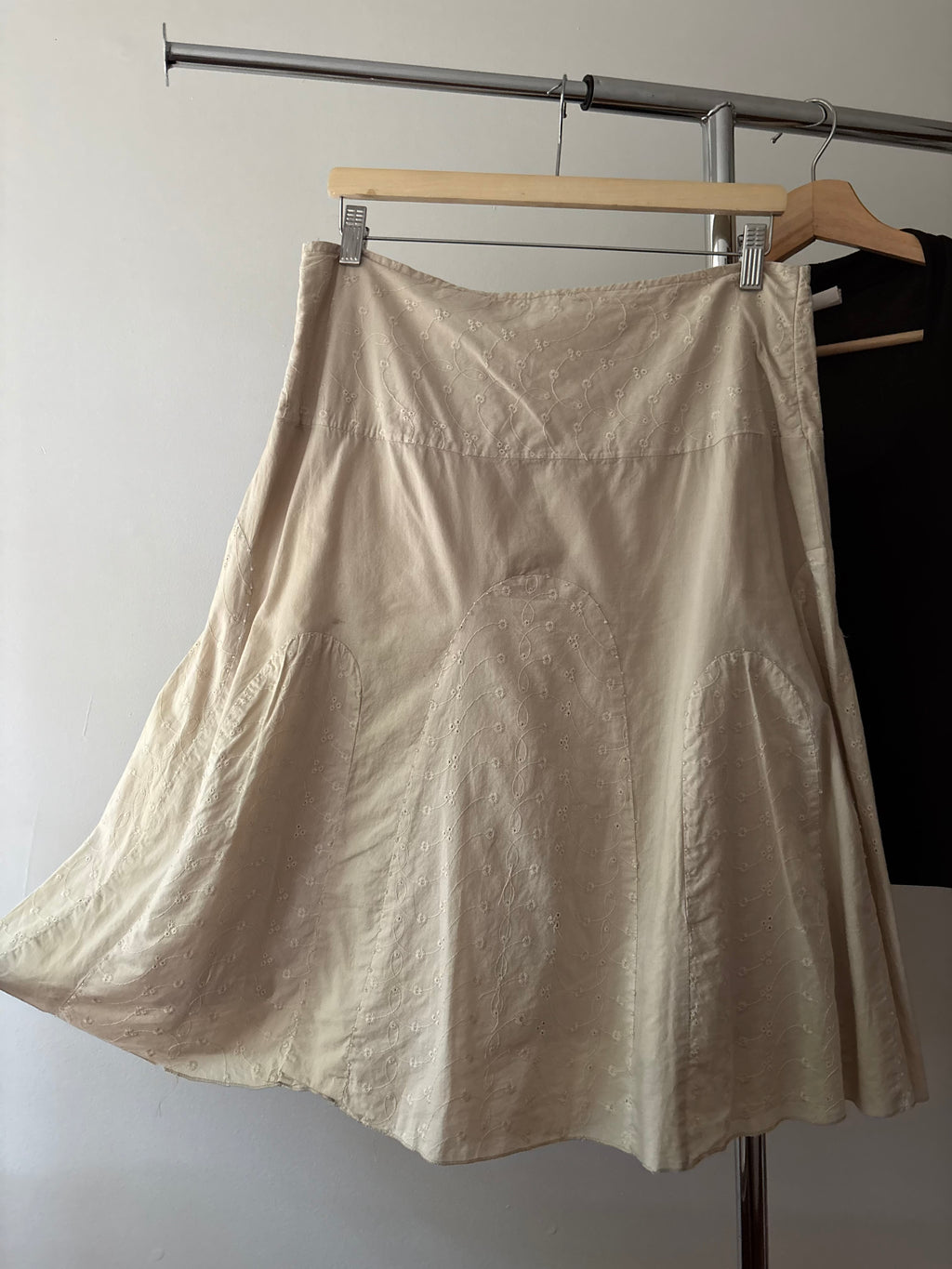 1990s Embroidered Cotton Midi Skirt with Beads | size 32"