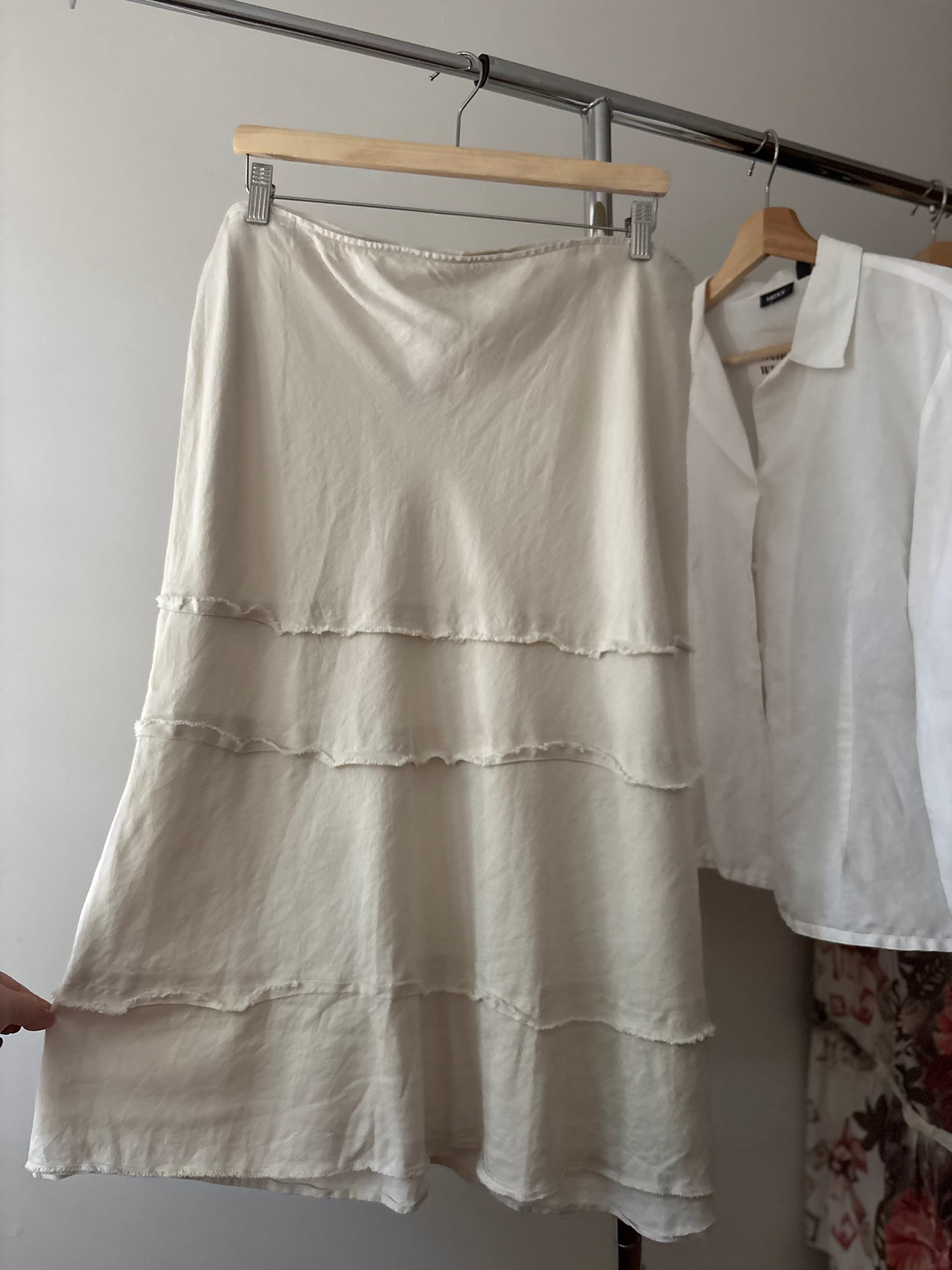 1990s Tiered Linen Maxi Skirt | size 38"