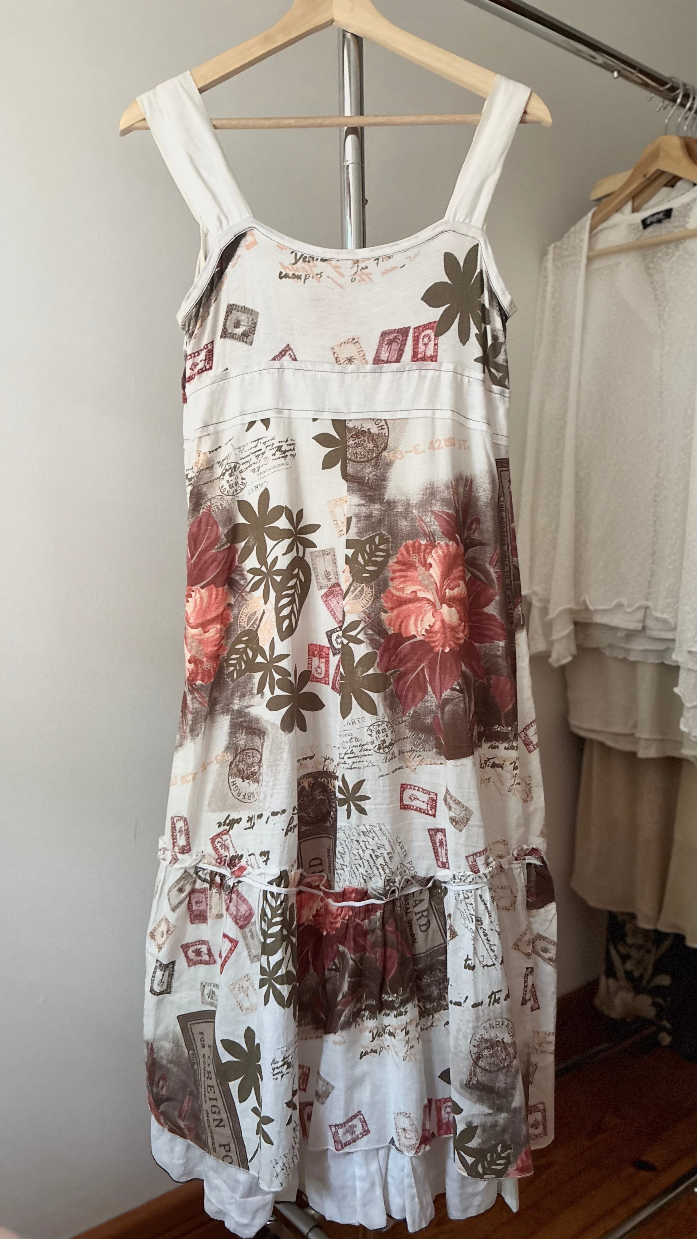 Y2K Italian Linen Blend Ruffled Dress with Buttons & Roses