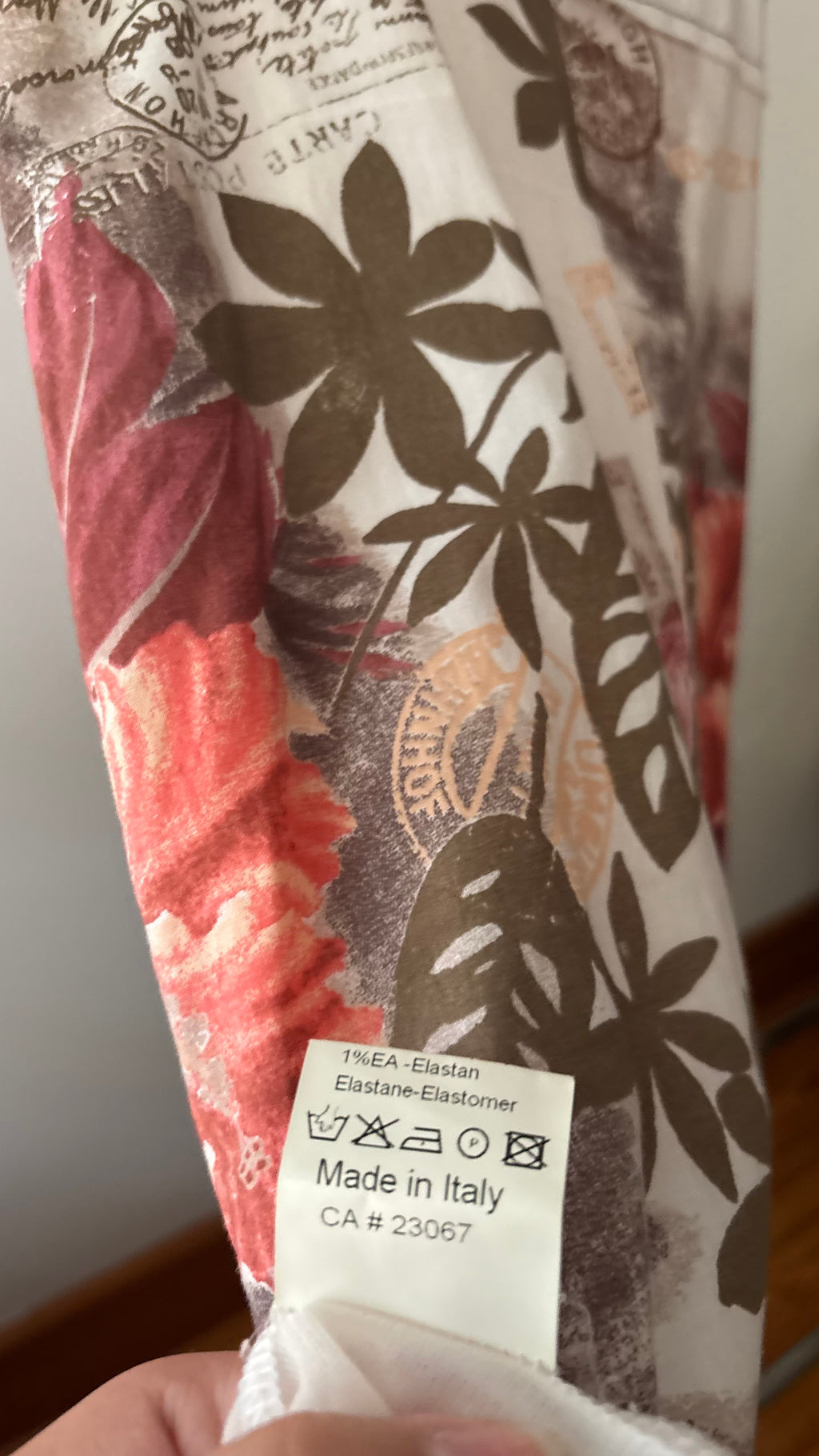 Y2K Italian Linen Blend Ruffled Dress with Buttons & Roses