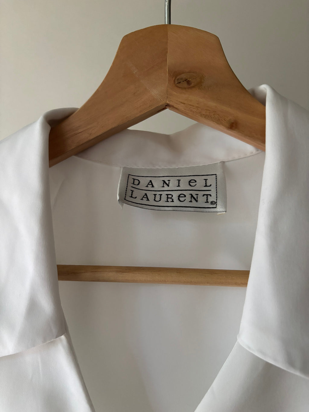 1990s Tie-Back White Sleeveless Top