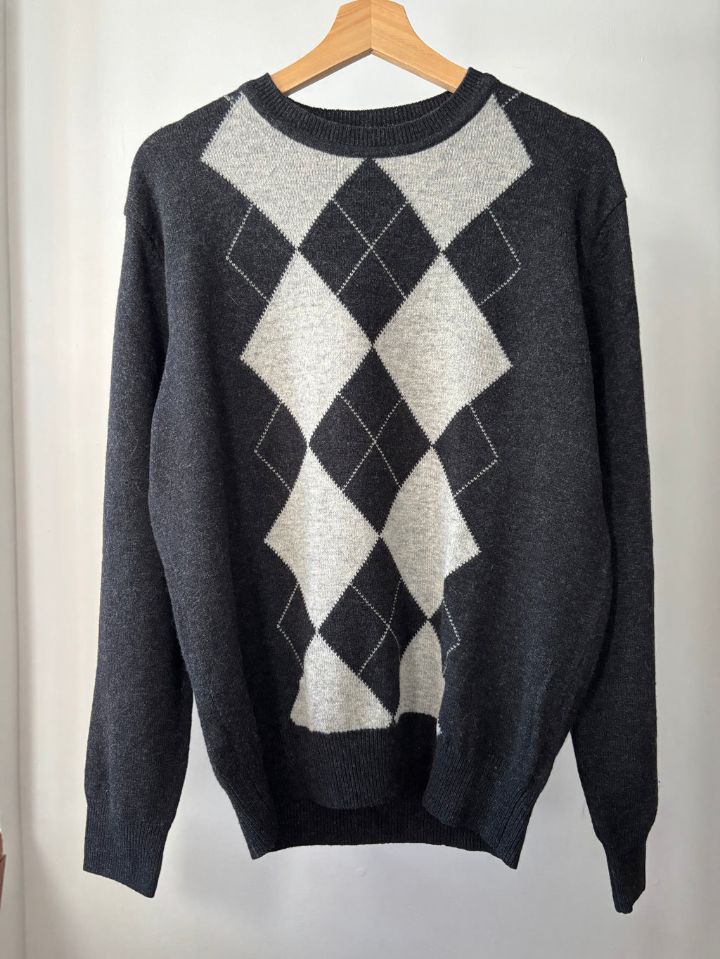 1990s Lambswool Argyle Sweater | Vintage Light Neutral Knit