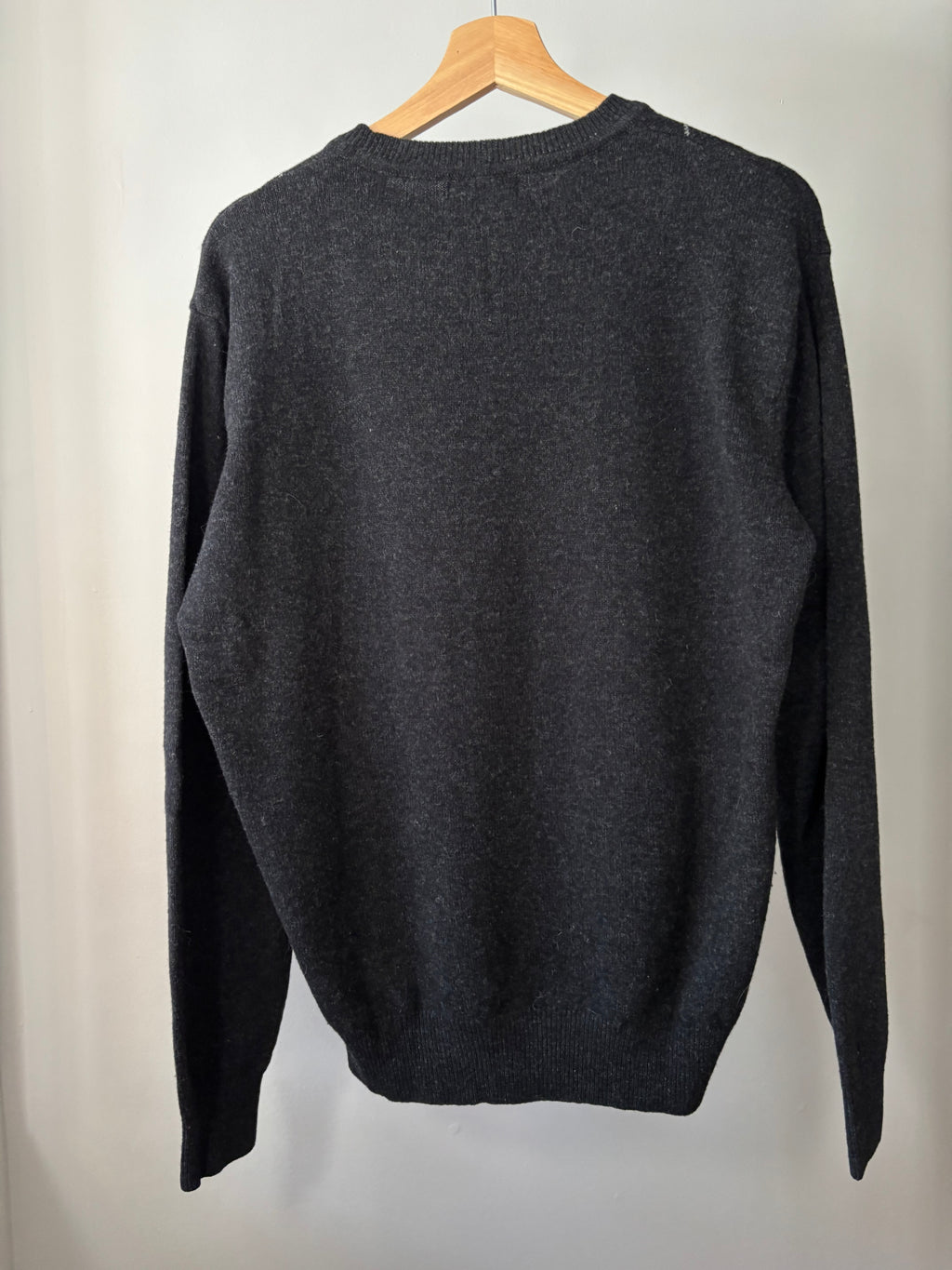 1990s Lambswool Argyle Sweater | Vintage Light Neutral Knit