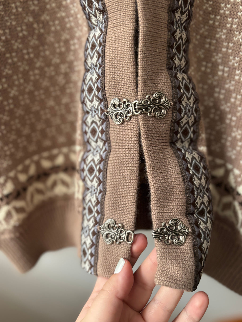 1990s Mocha Icelandic Patterned Cardigan