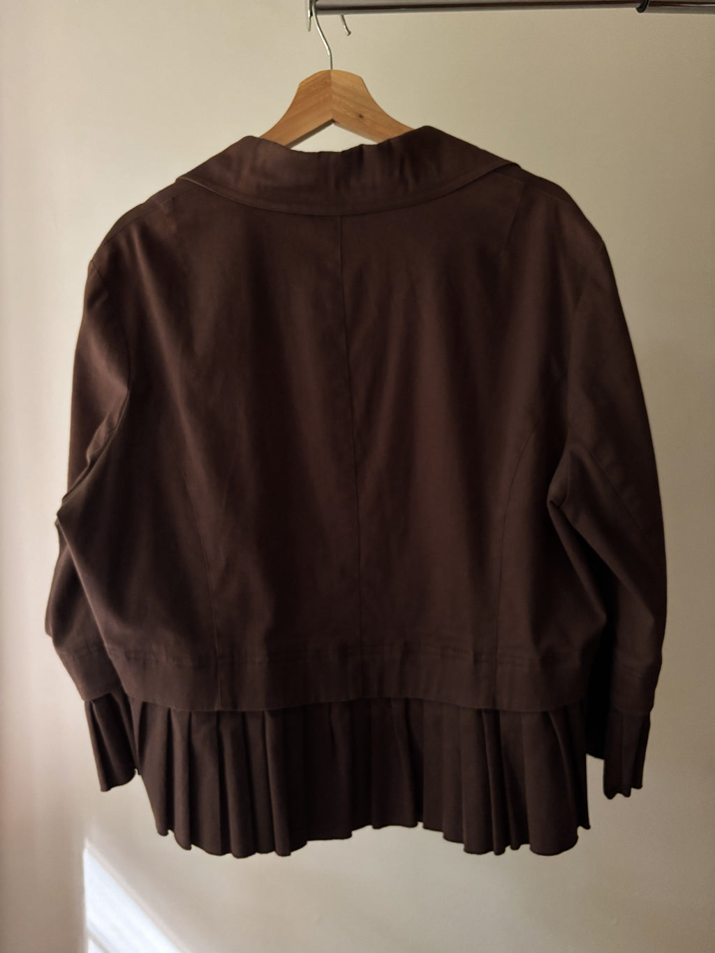 Y2K Brown Jacket with Pleating