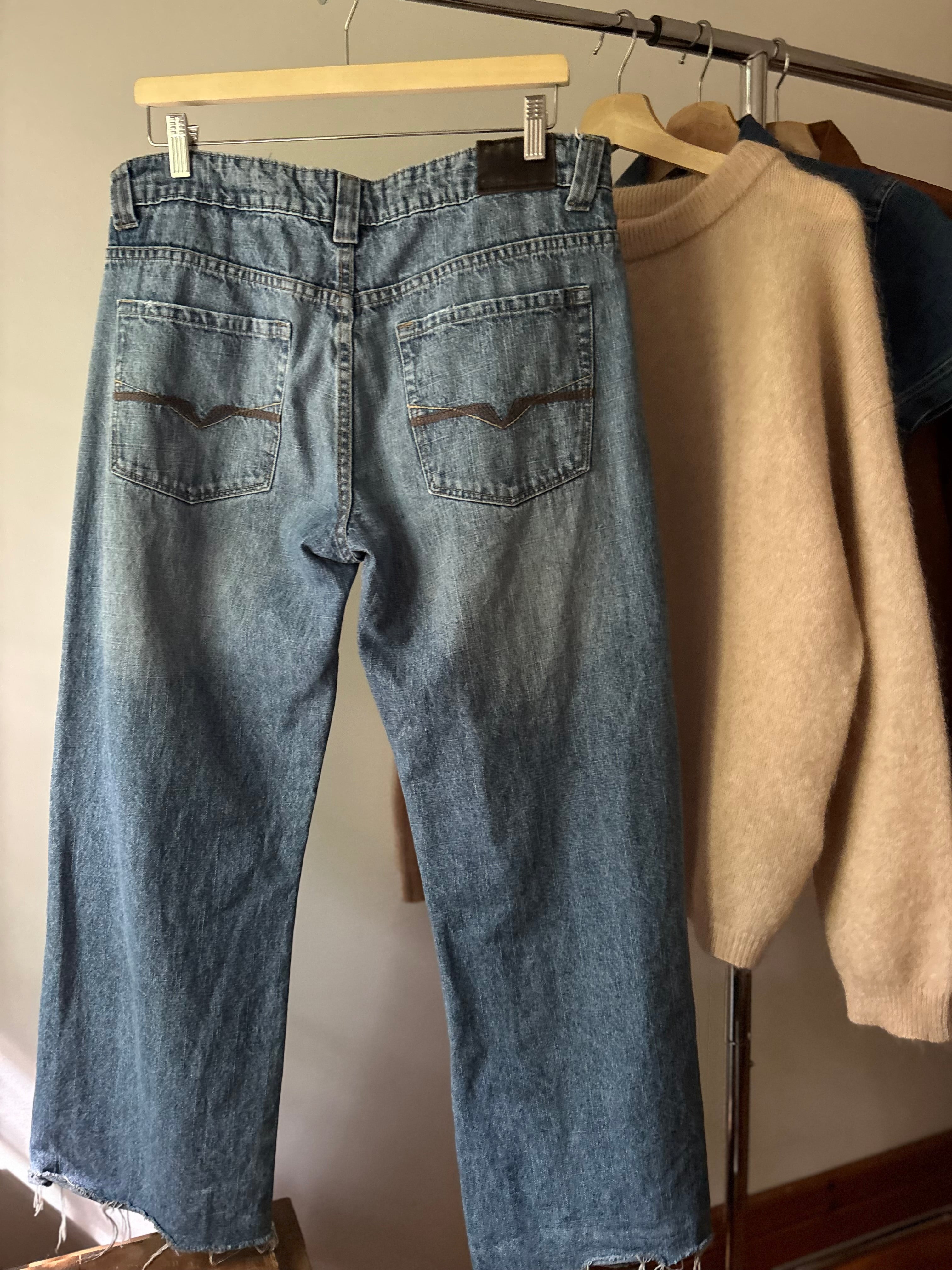 Y2K Baggy Low/Mid Rise Jeans | Size 34"