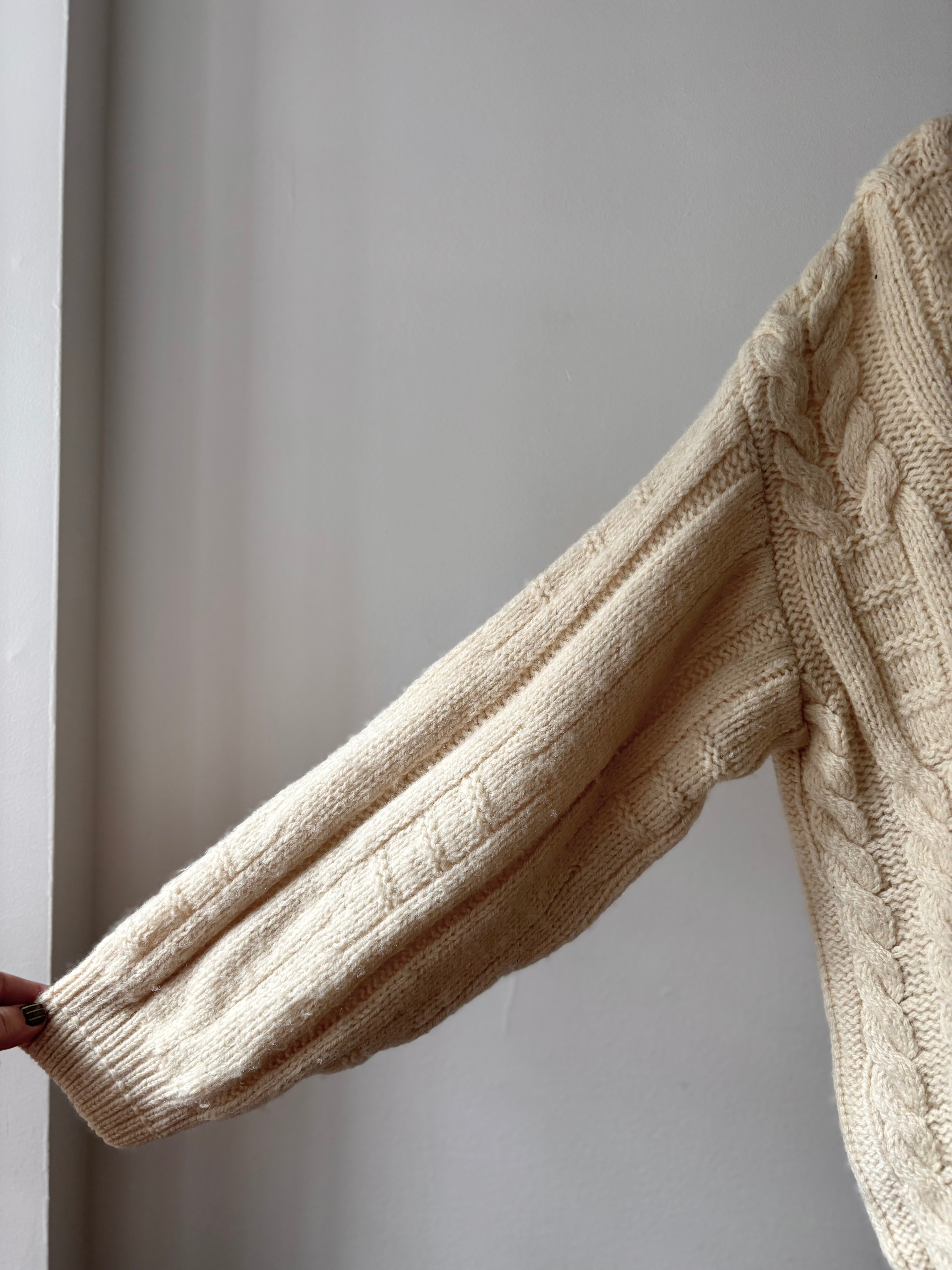 1960s England-Made Boxy Cream Wool Cable knit Sweater