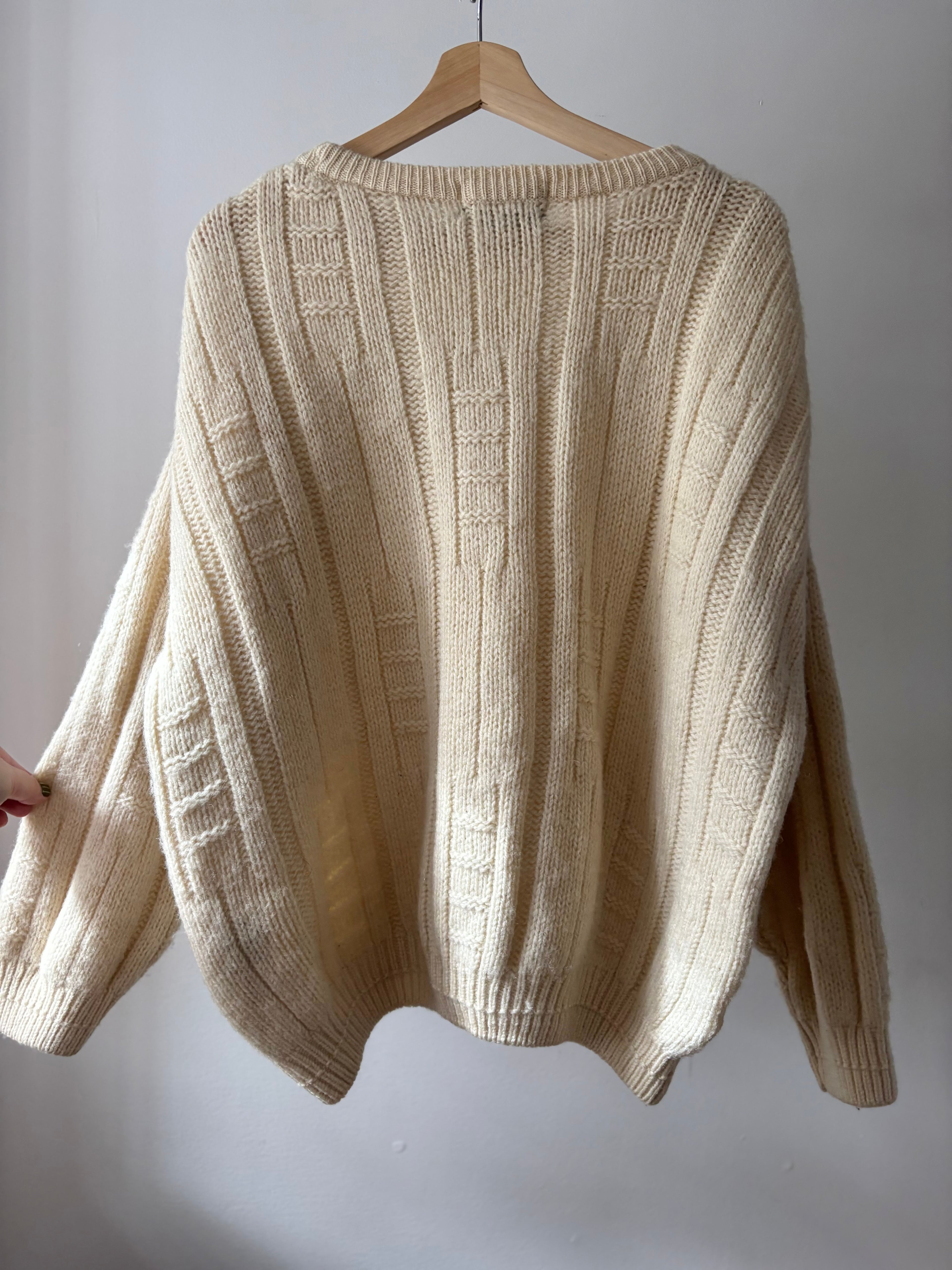 1960s England-Made Boxy Cream Wool Cable knit Sweater