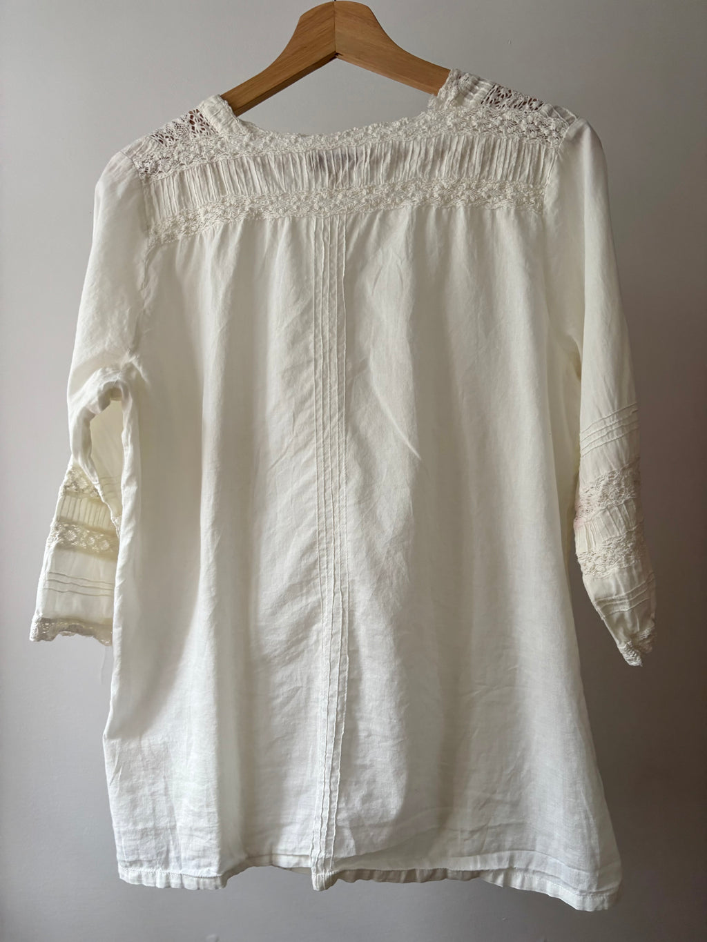 Cream Light Cotton & Lace April Cornell Blouse