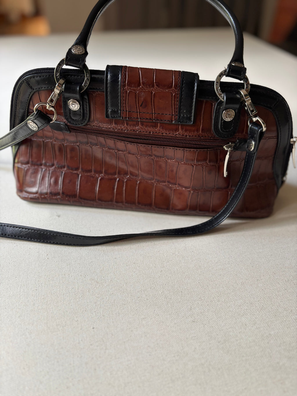 1990s Brown Leather Faux Alligator Purse