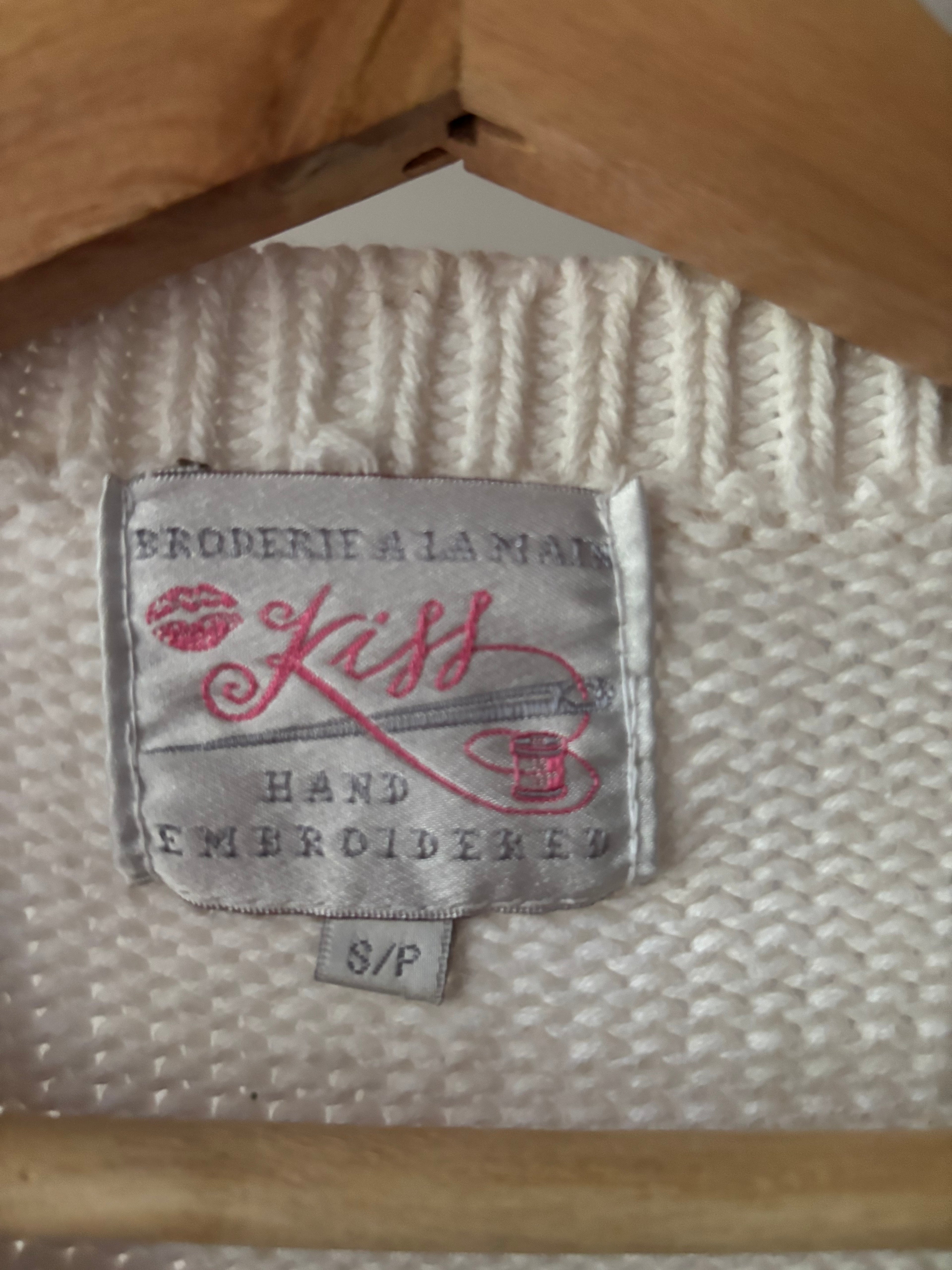 1990s Handknit Butterlies & Flowers Crewneck Sweater