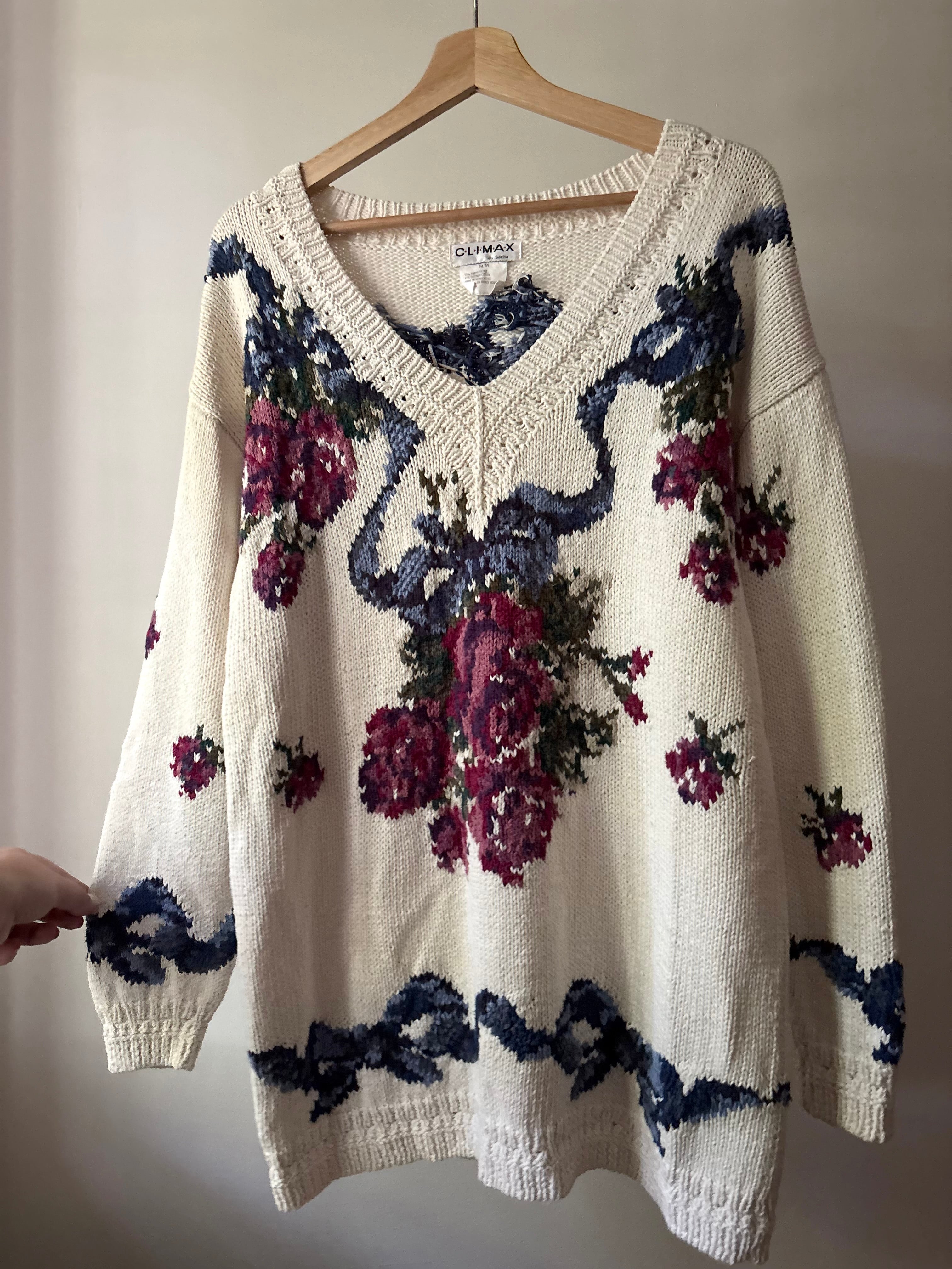 1990s Handknit Cream Bouquet Sweater with Bows