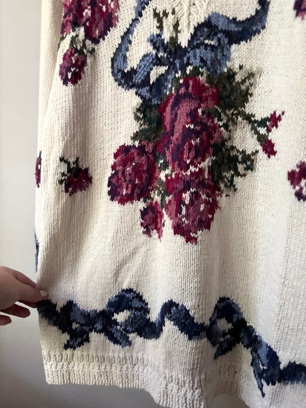 1990s Handknit Cream Bouquet Sweater with Bows