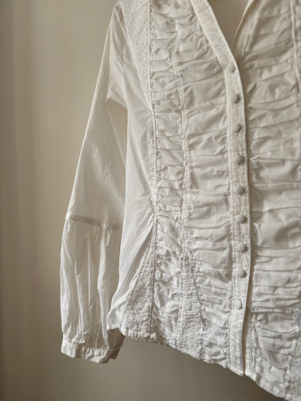 Y2K White Ruched Blouse with Cute Sleeves