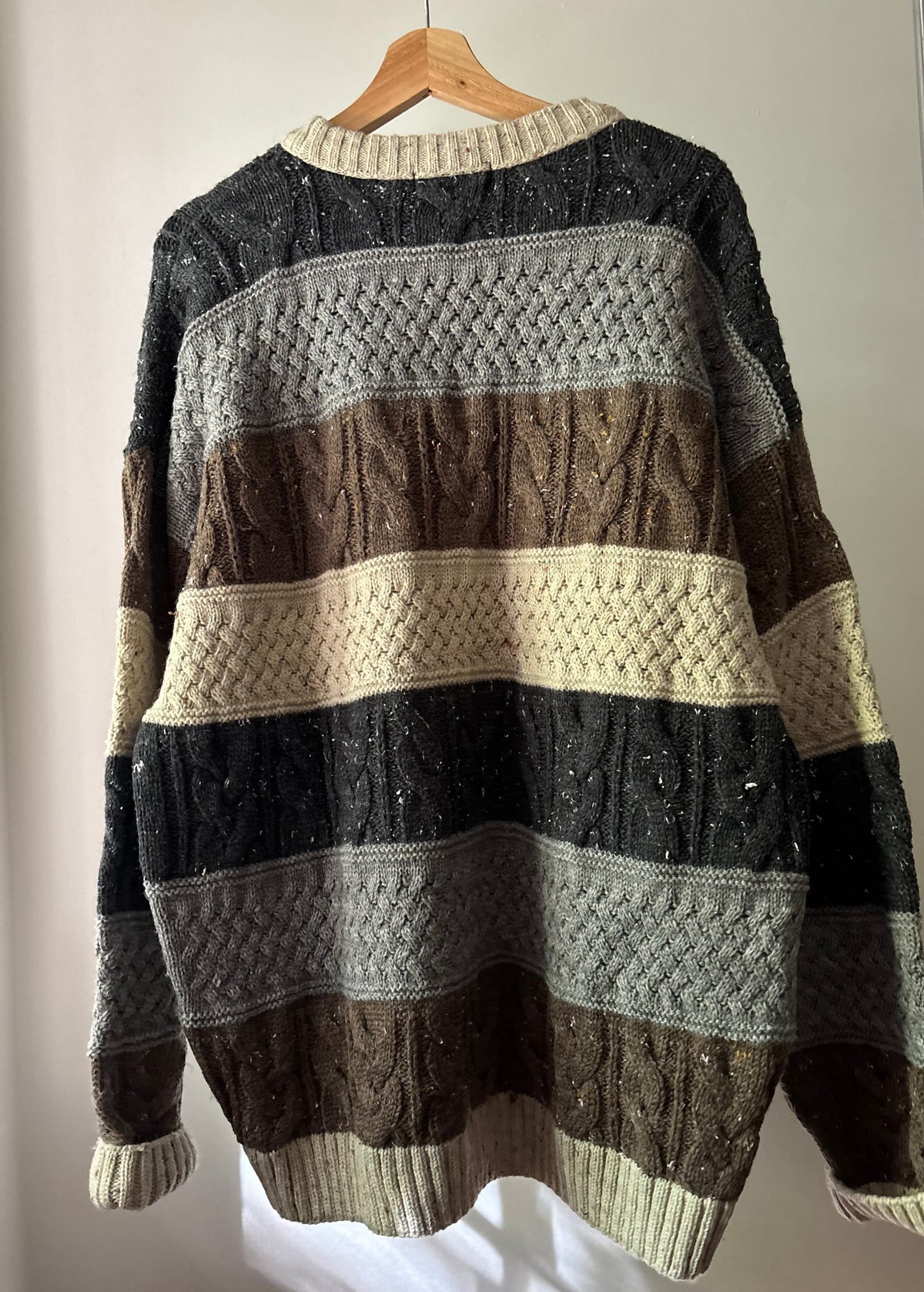 1990s Neutral Striped Cable knit Sweater