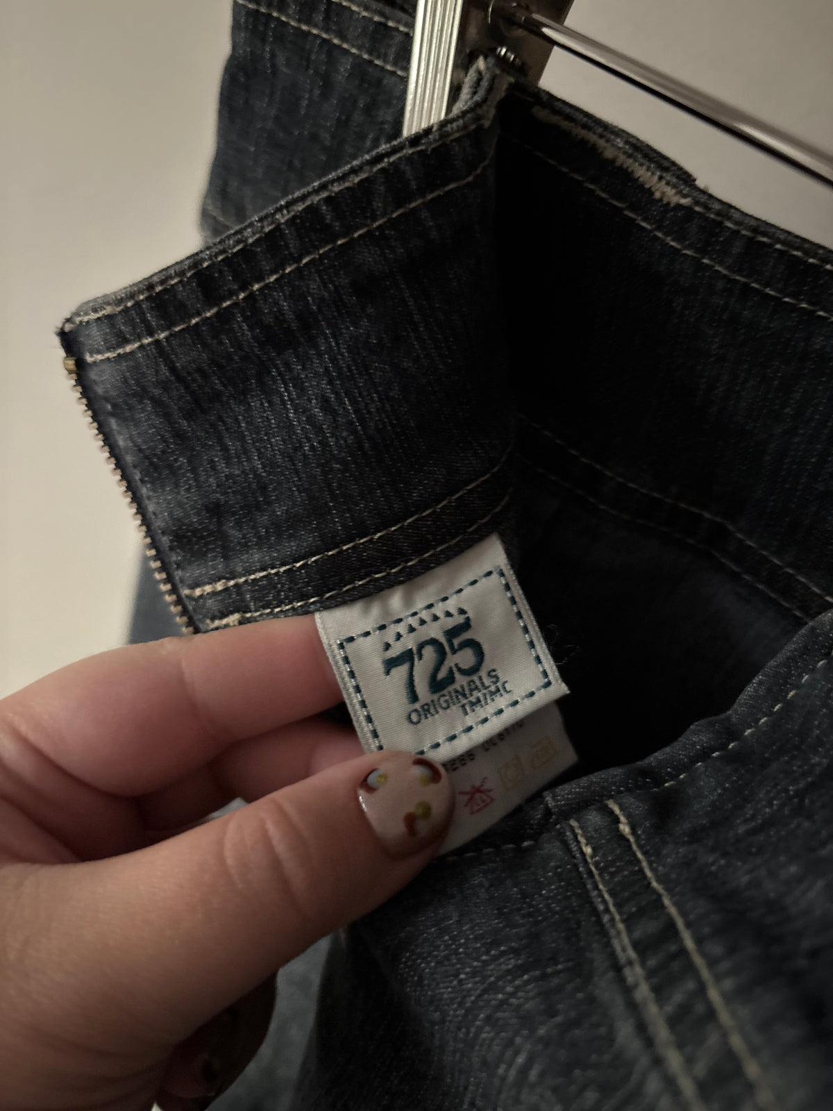 Y2K Low Rise Denim Pleated Skirt | Size 28"