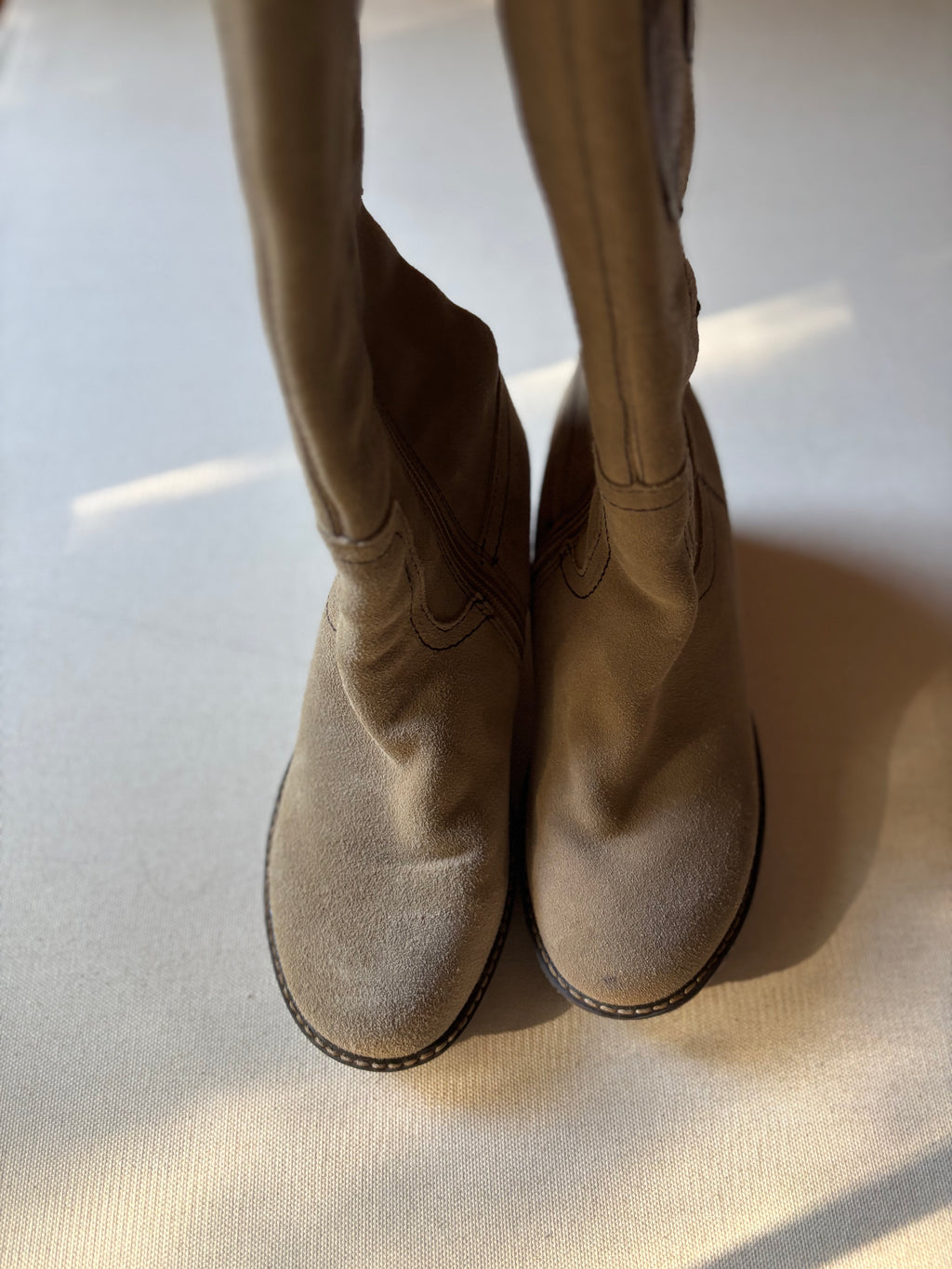 Y2K Suede Flower Wedge Boots | Size 6
