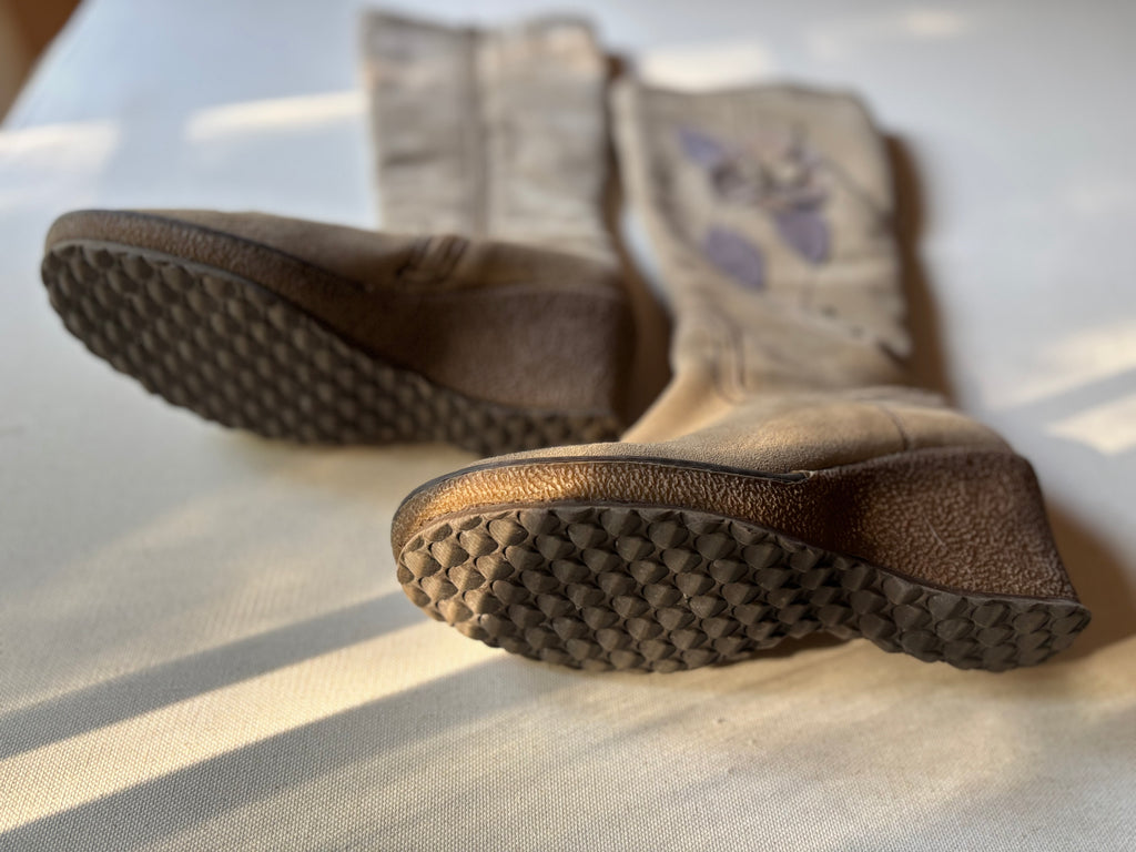Y2K Suede Flower Wedge Boots | Size 6