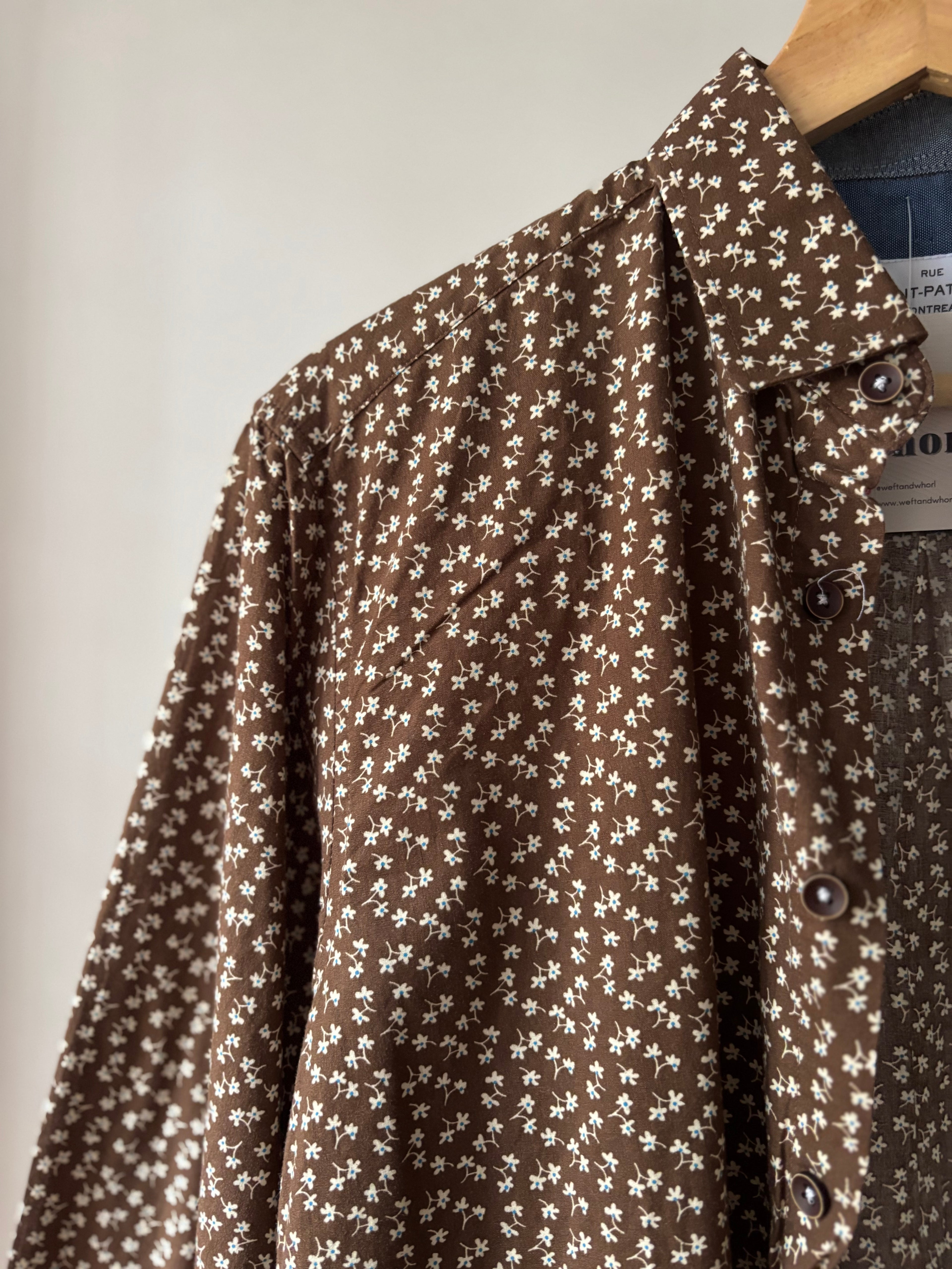 Y2K Soft Brown Cotton Shirt with Flowers