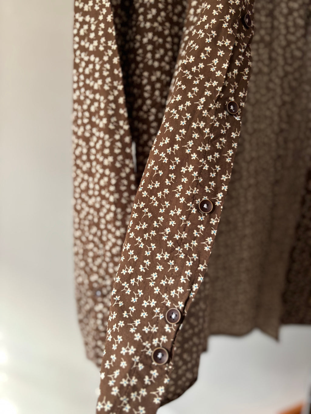Y2K Soft Brown Cotton Shirt with Flowers
