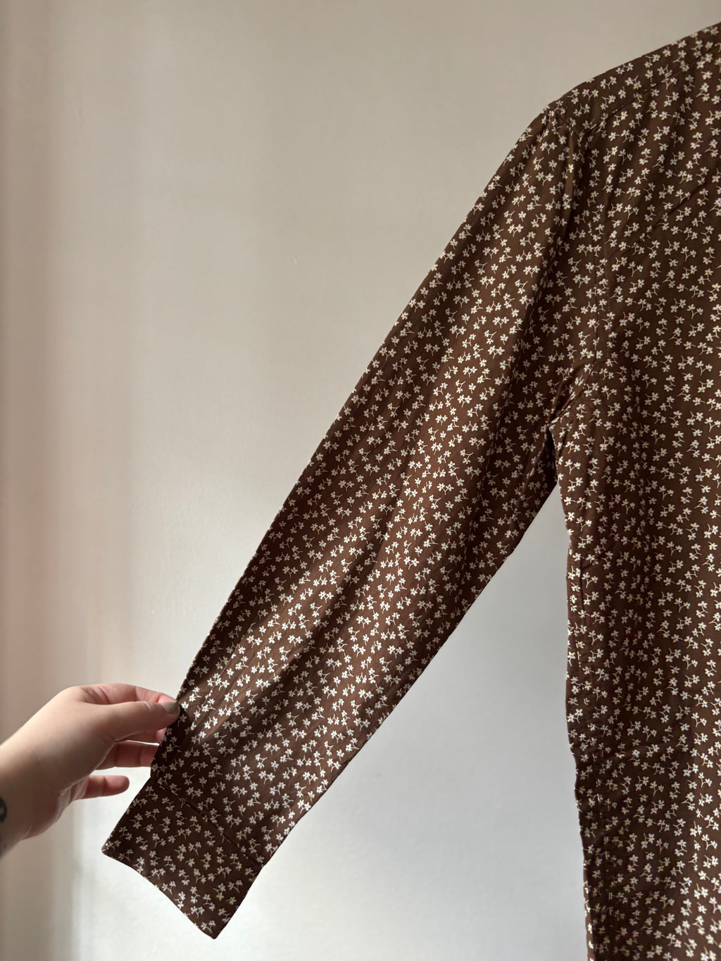 Y2K Soft Brown Cotton Shirt with Flowers