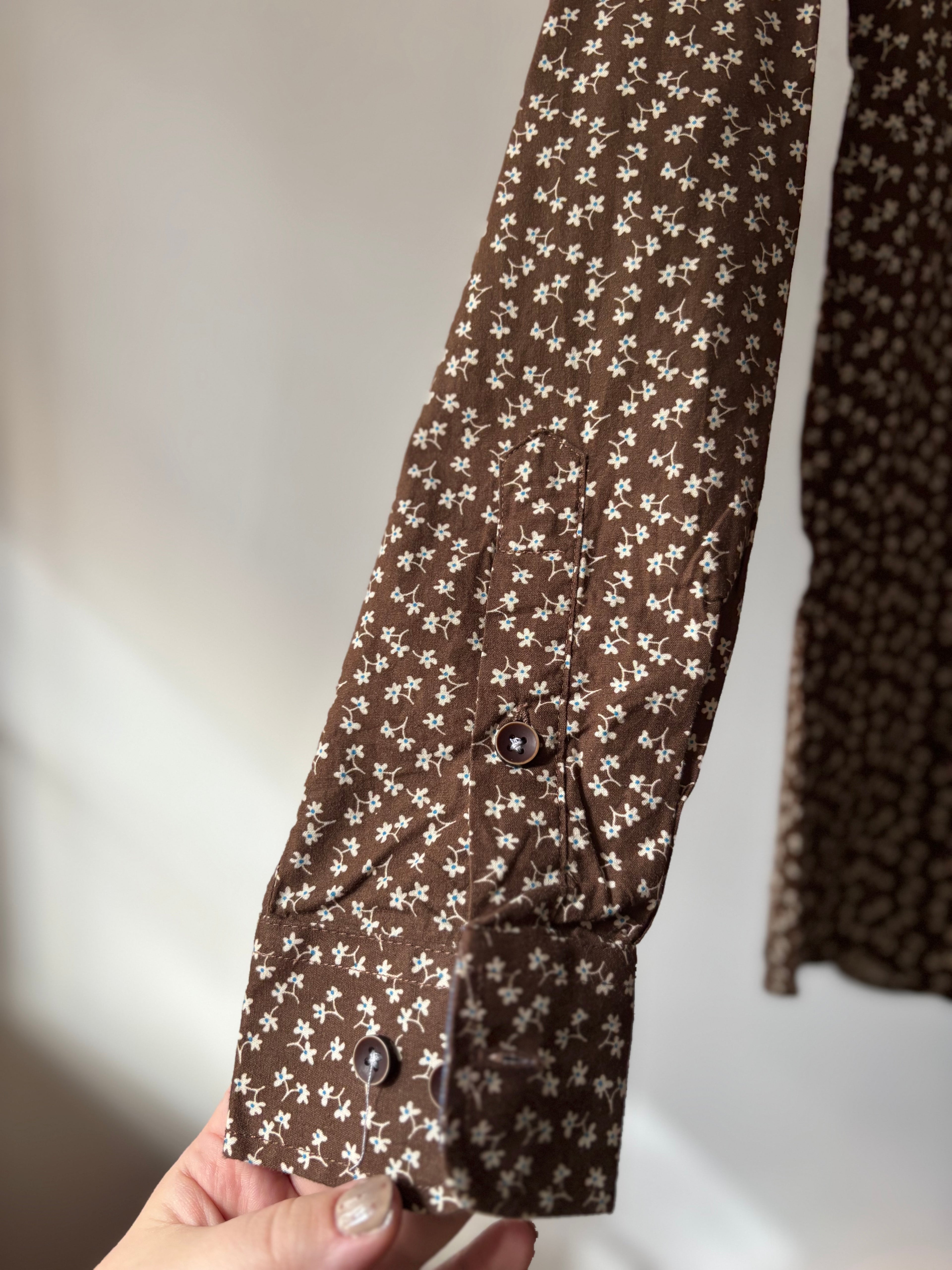 Y2K Soft Brown Cotton Shirt with Flowers