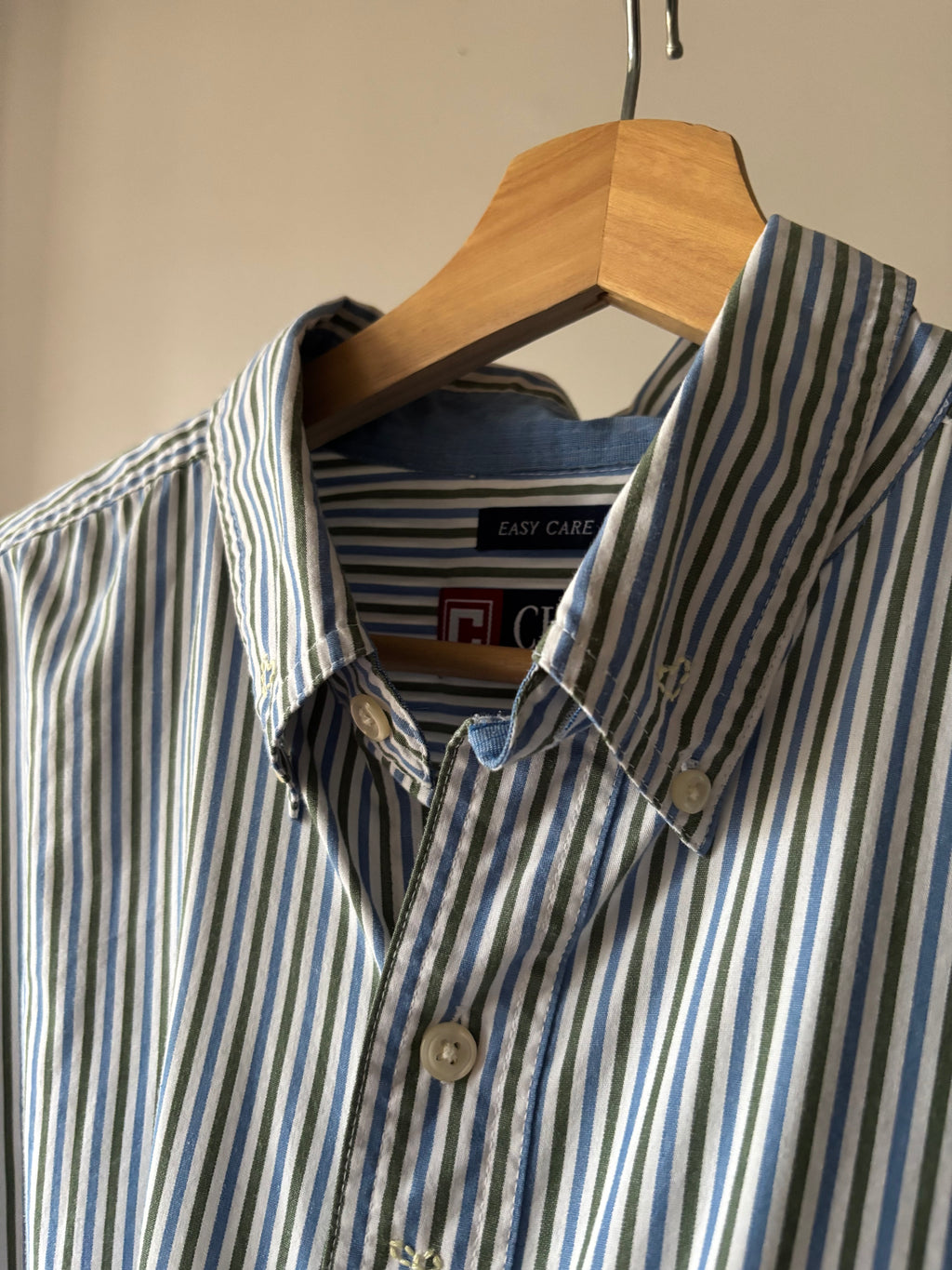 Y2K Light Striped Shirt with Embroidered Yellow Bows