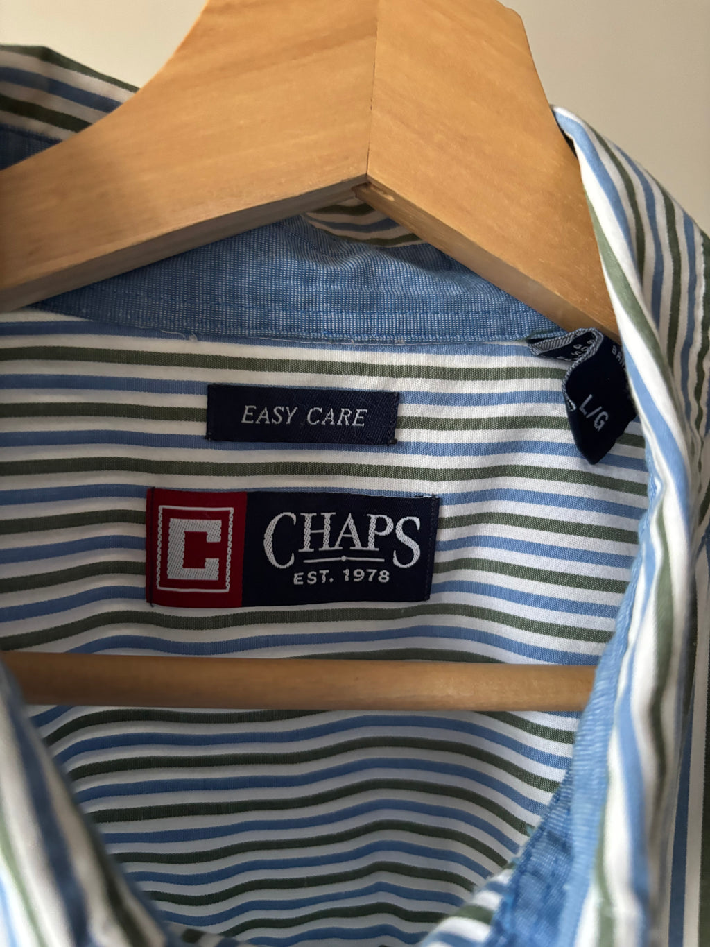 Y2K Light Striped Shirt with Embroidered Yellow Bows