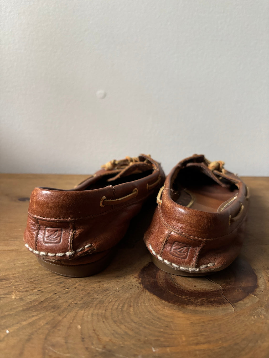 Y2K Sperry Top Sliders | Size 7