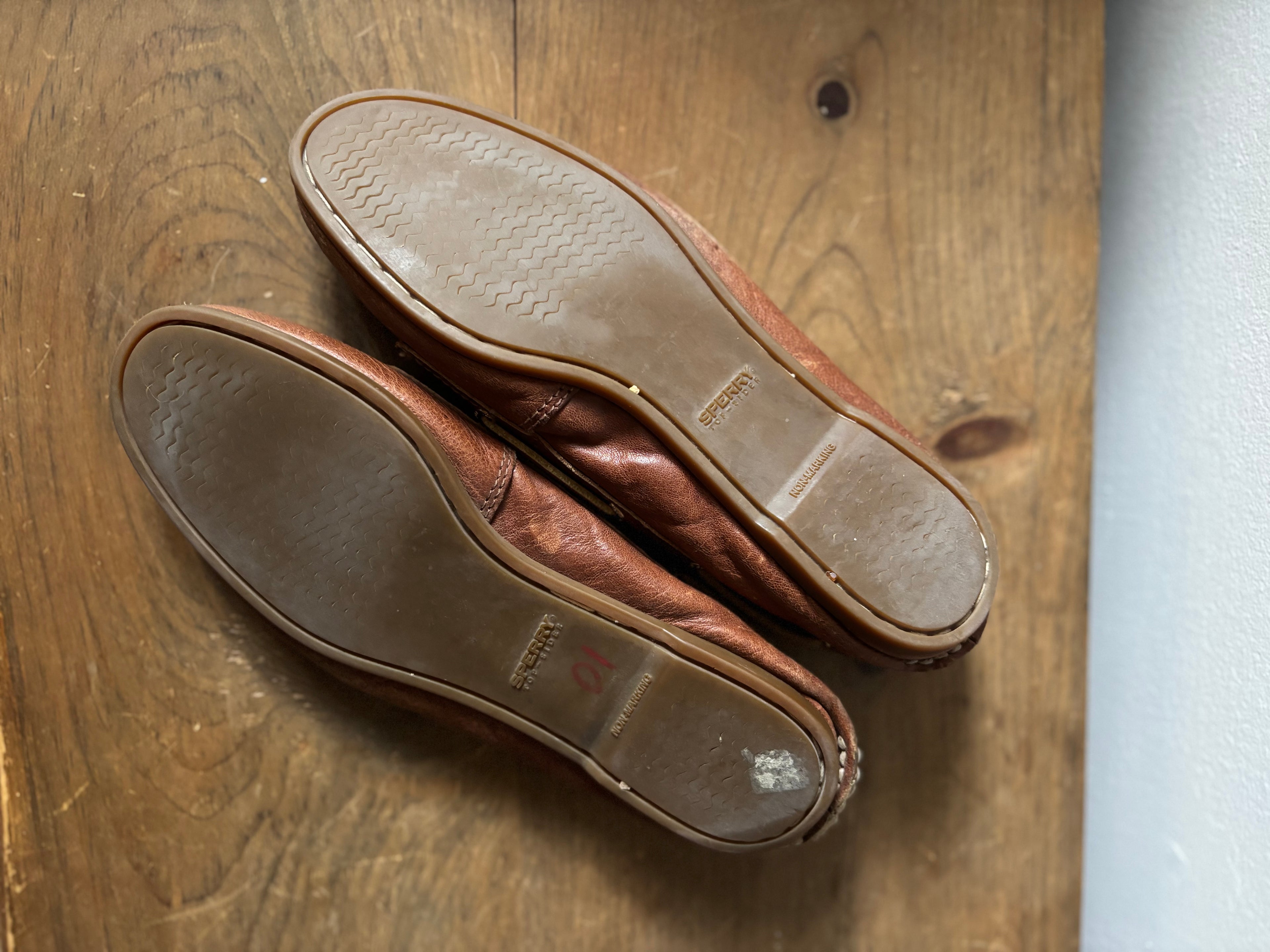 Y2K Sperry Top Sliders | Size 7