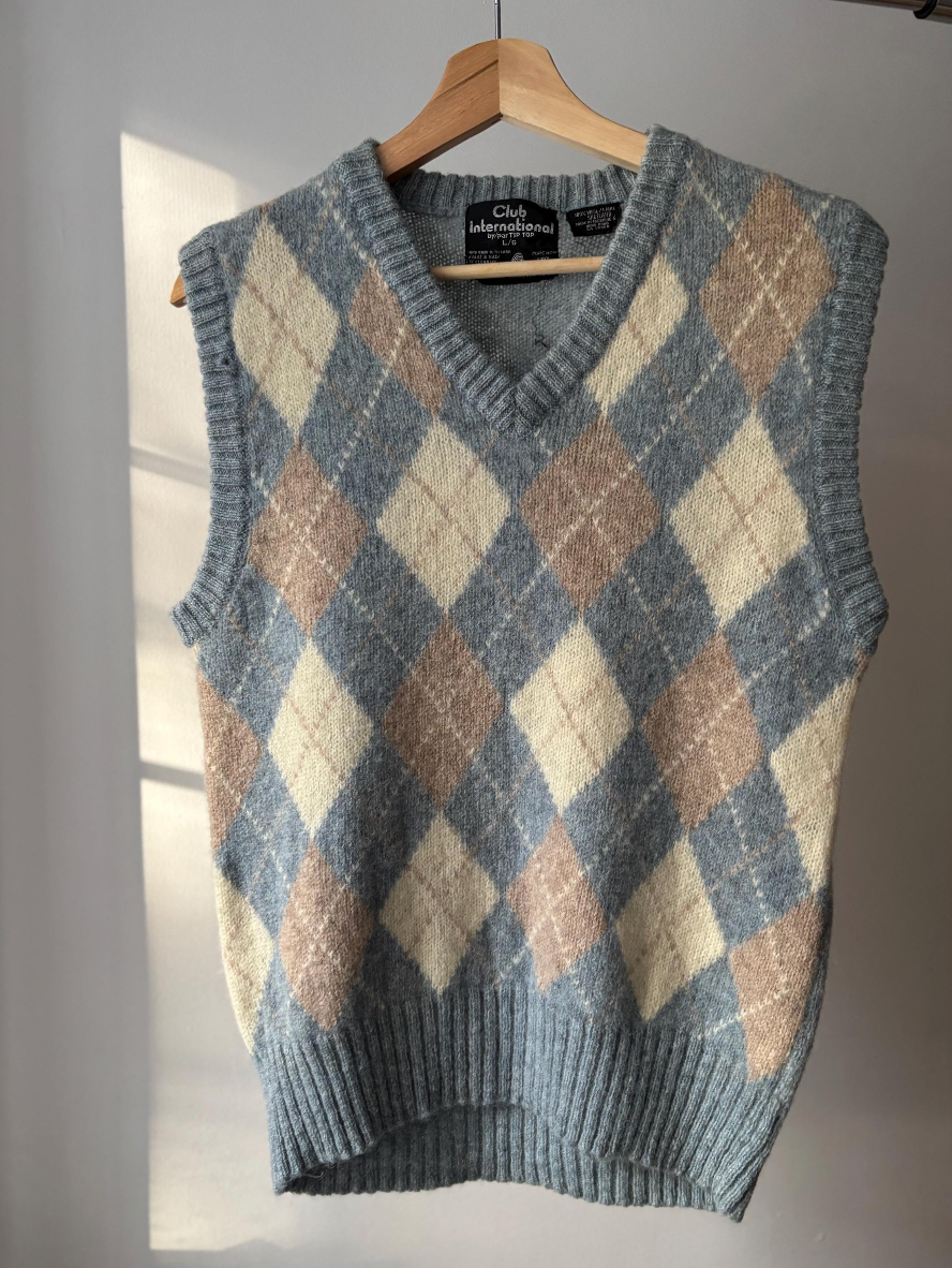 1970s Wool Argyle Knit Vest | Vintage Patterned Sweater Vest