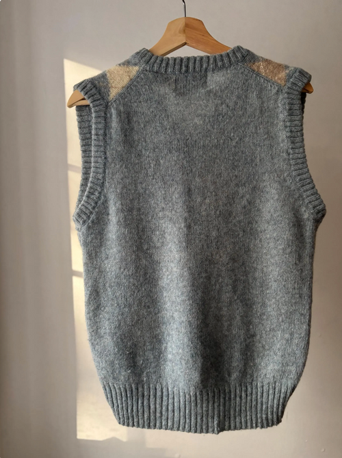 1970s Wool Argyle Knit Vest | Vintage Patterned Sweater Vest