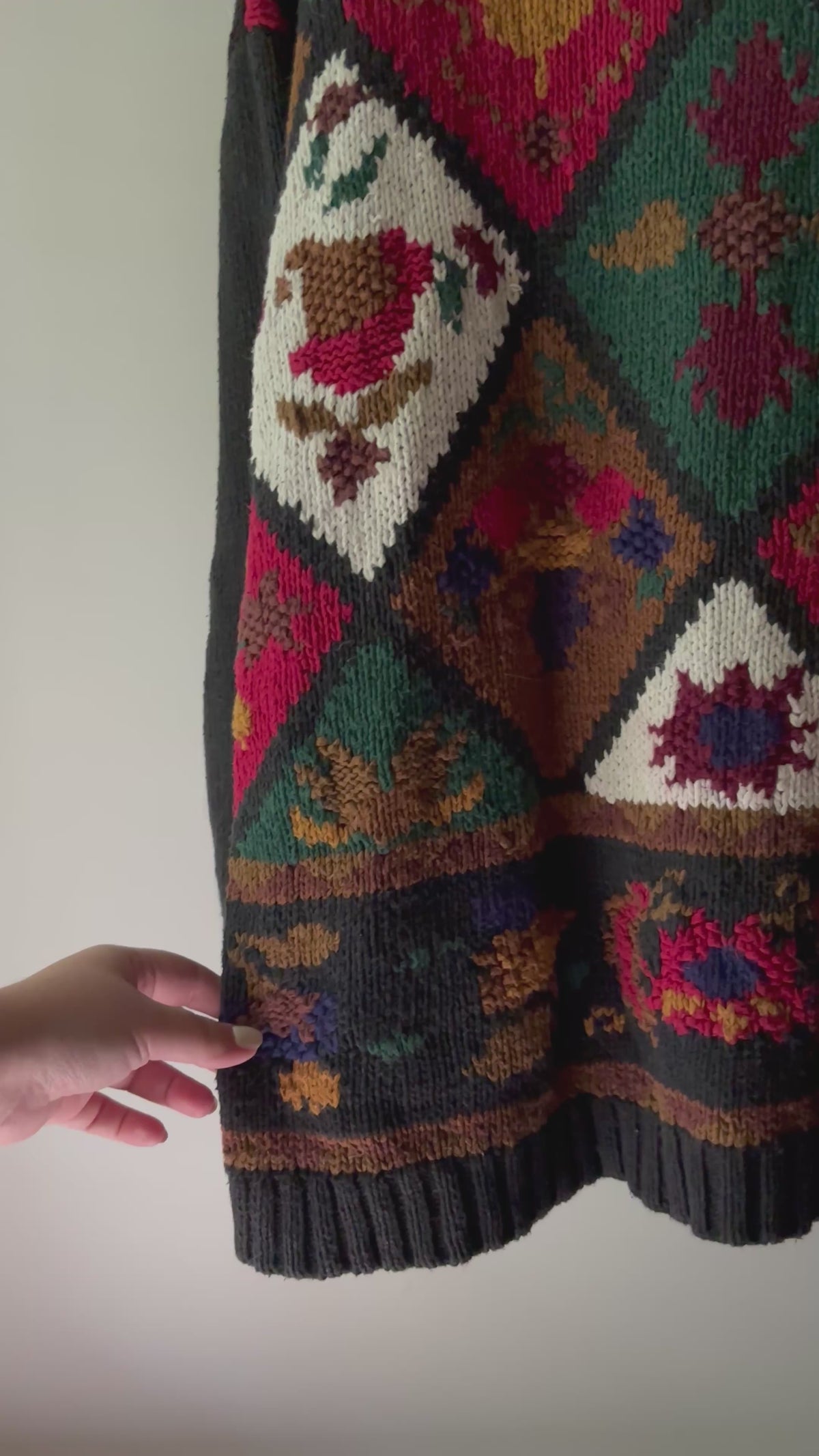 1990s Handknit Autumn Leaves Mockneck Sweater