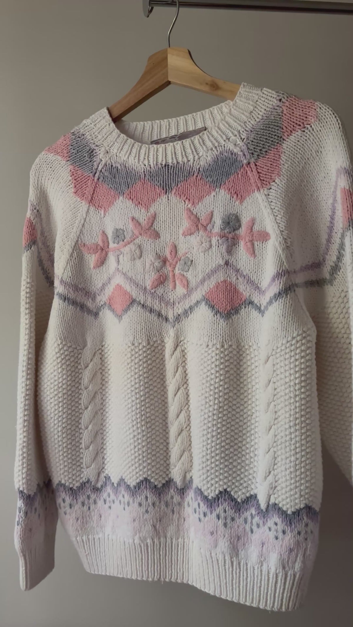 1990s Lavender & Pink Floral Cotton Sweater